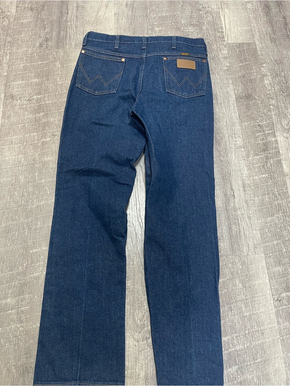 Wrangler Men's Indigo Straight Jeans